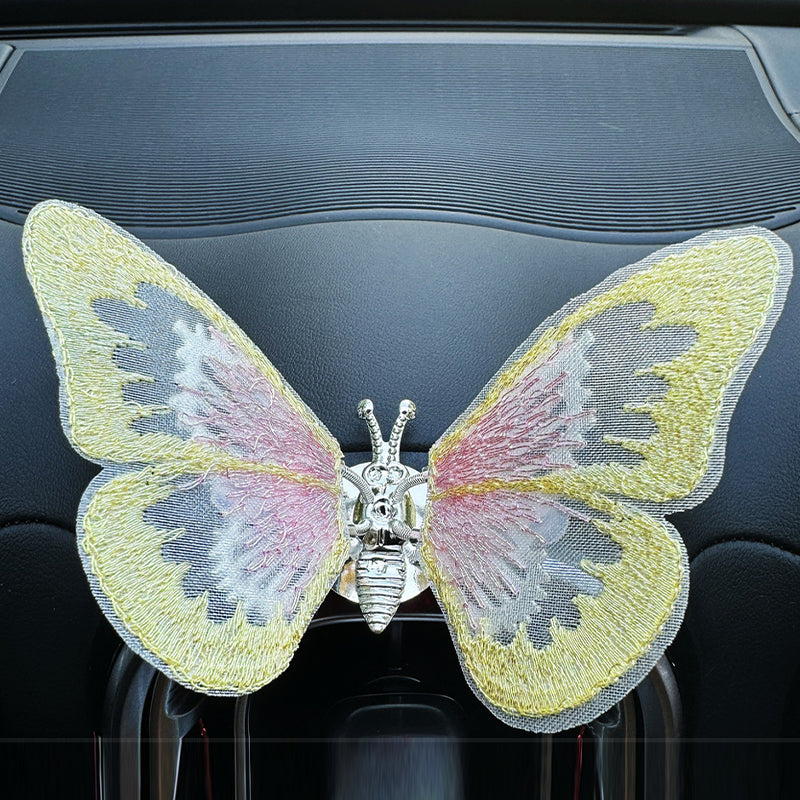 Scented Butterfly Clip for Car – Elegance and Freshness On Board 