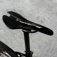 Selle De Vélo — Confort, Légèreté & Performance
