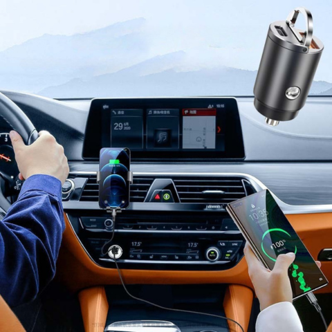 מתאם מטען רכב USB – שקע מצית קומפקטי 